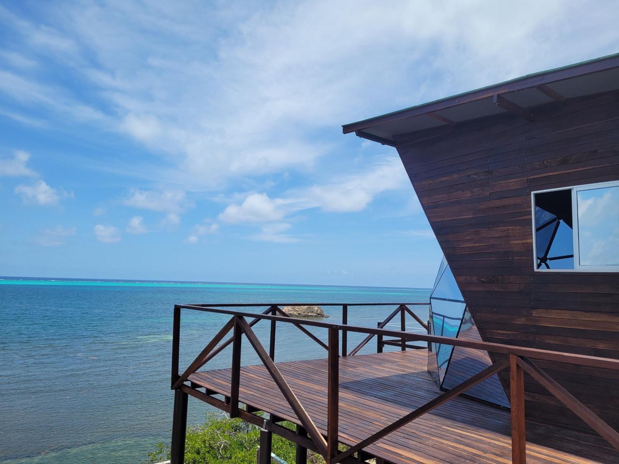 321 Surprise Beach House And Glamping Providencia Island Kamer foto